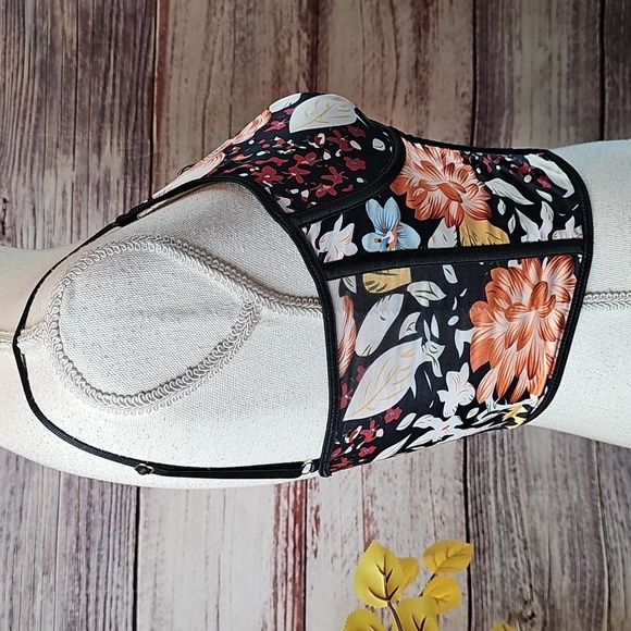 NEW SHEIN BLACK FLORAL EYELASH TRIM UNDERWIRE CORSET - Picture 3 of 11